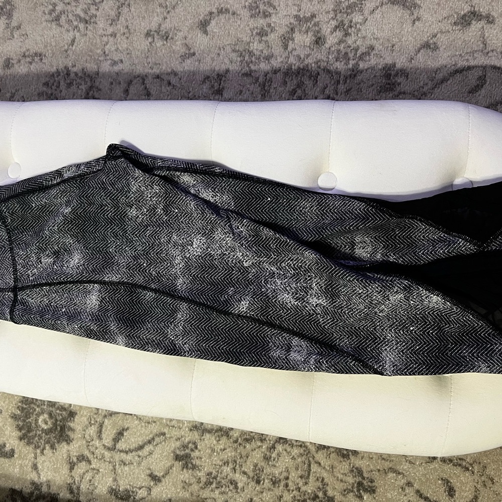 Lululemon Athletica Black and Gray Leggings